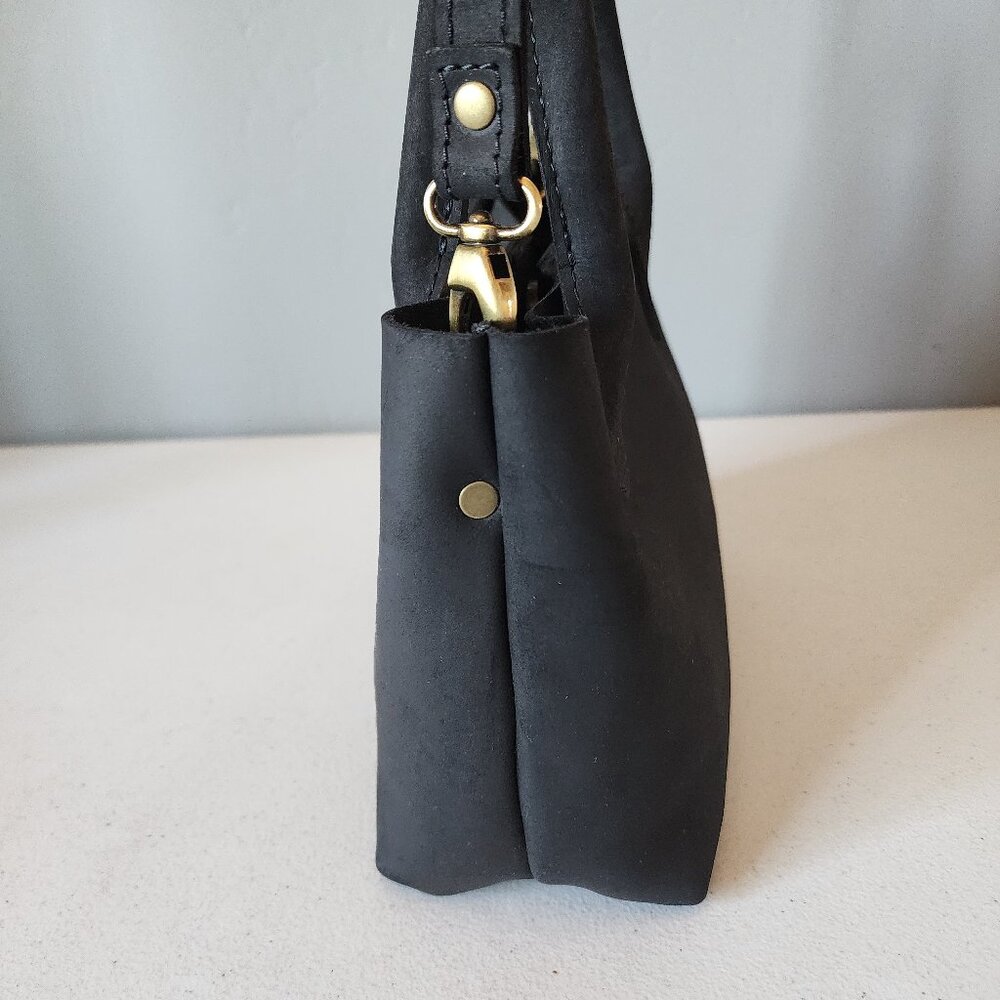 Portland Leather Black Crossbody Bag - Picture 4 of 16